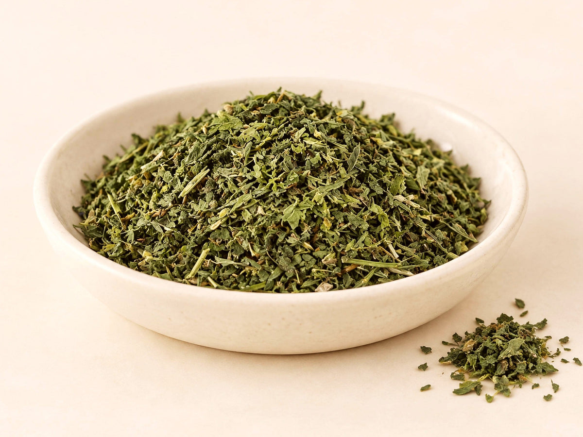 Alfalfa Leaf Herb | Medicago sativa | Cut & Sifted Botanical Ingredient | Wild Crafted
